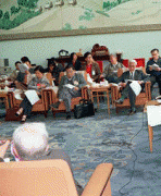 一场“官贵平易近贱”的立法 